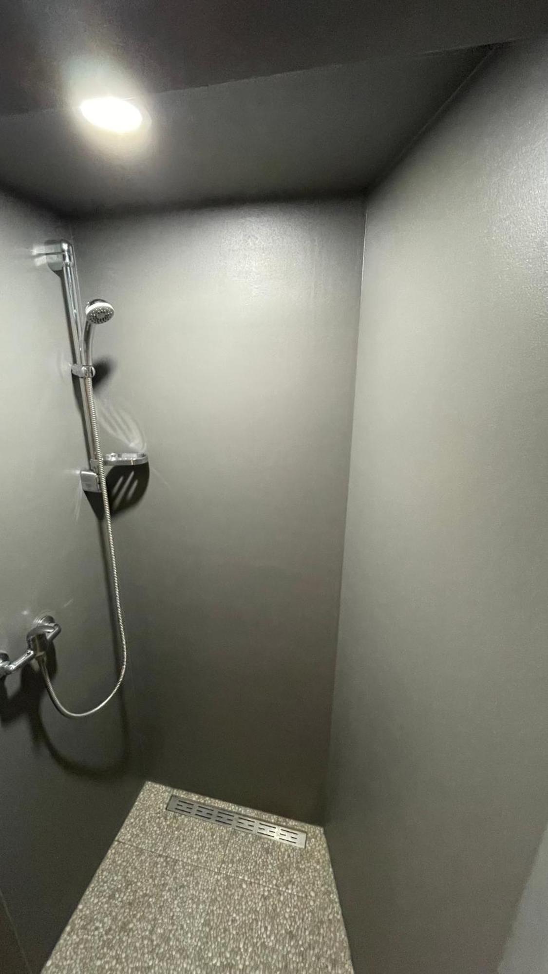 Tim Apartment Sarajevo With Private Parking Luaran gambar